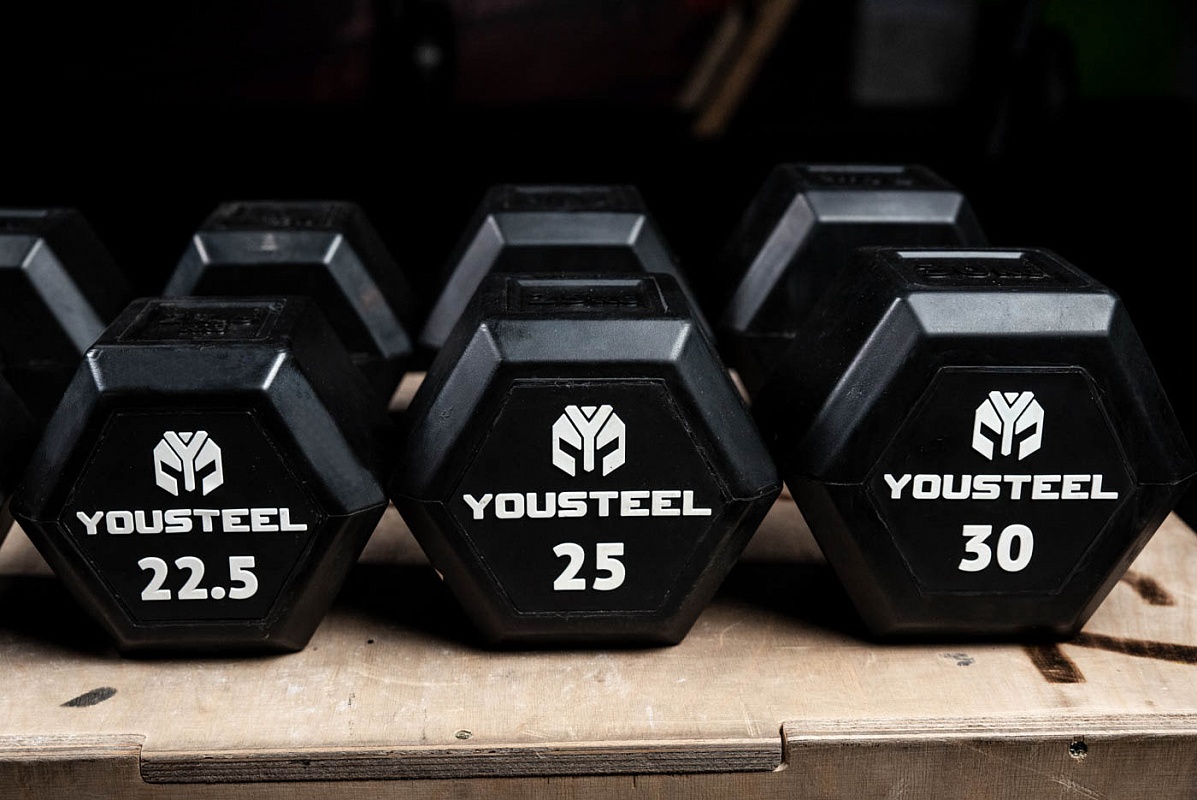 Гантель обрезиненная YouSteel HEX DB 12,5 кг 1197_800