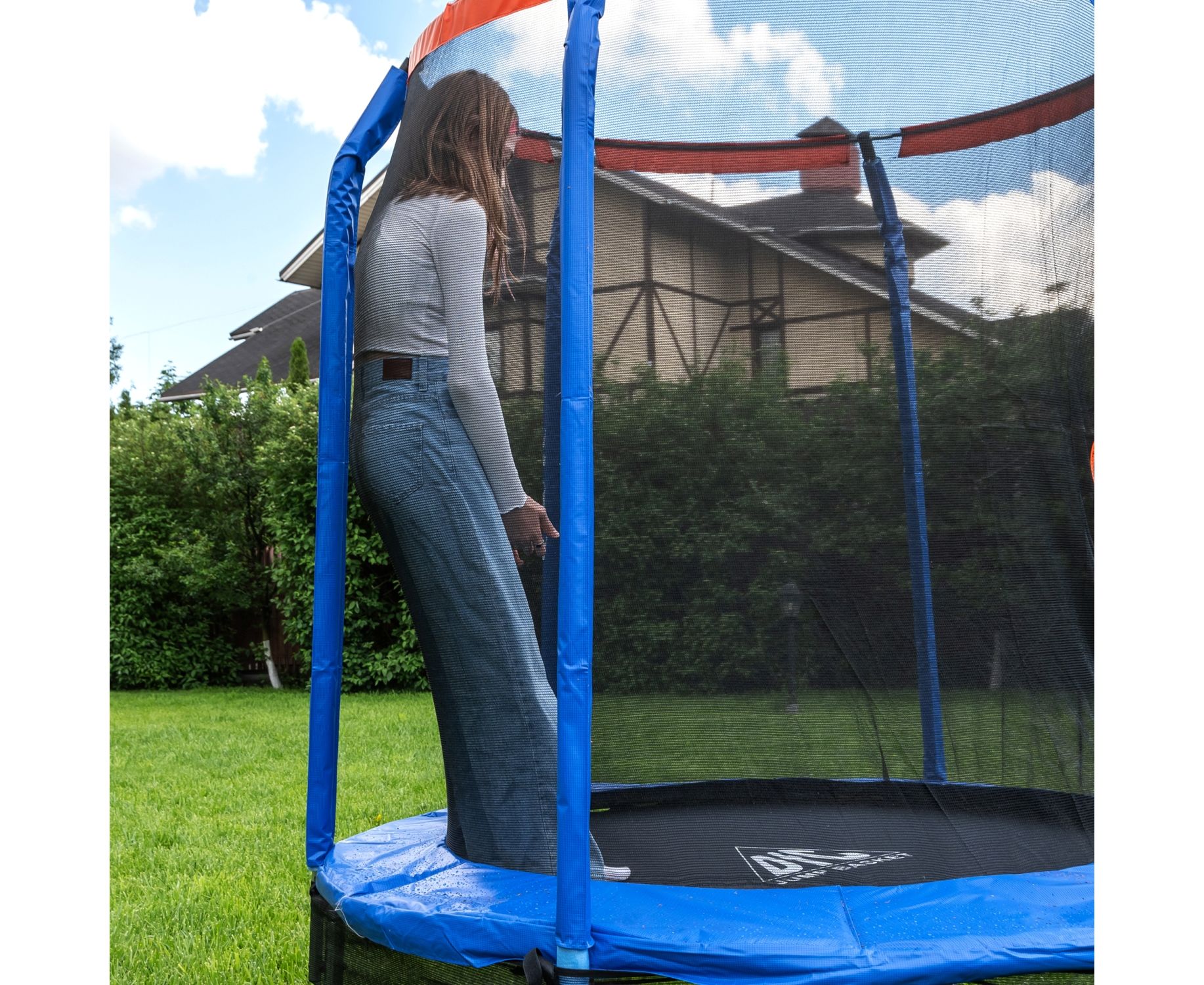 Батут DFC Jump Basket 10ft внутр.сетка, лестница (305cм) 10FT-JBSK-B 1834_1500