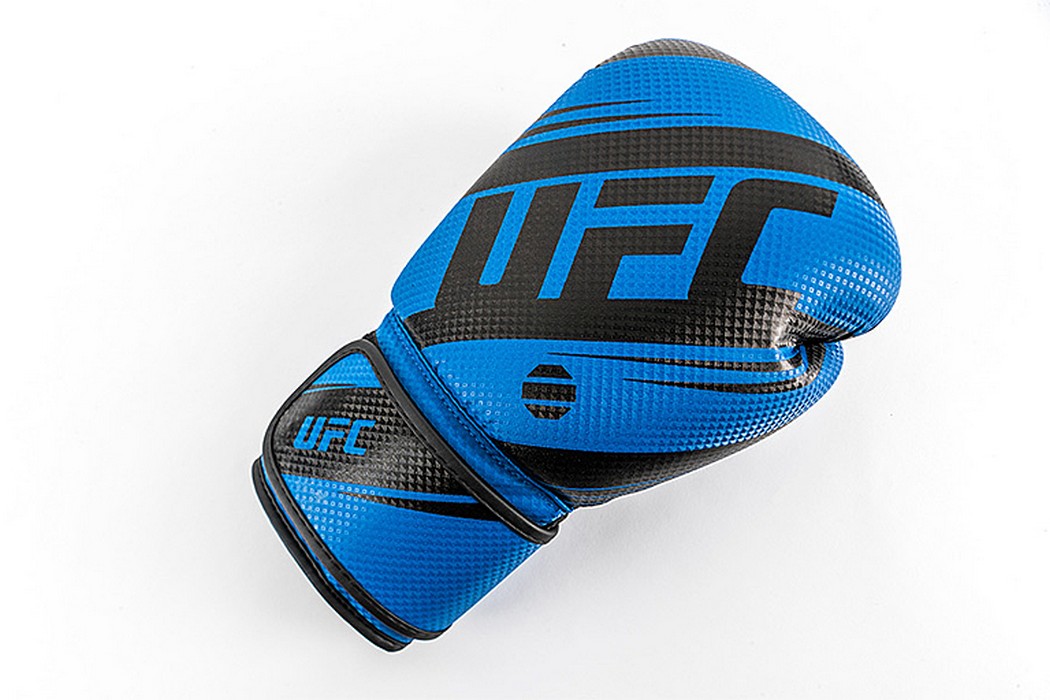 Боксерские перчатки UFC PRO Performance Rush Blue,12oz 1050_700