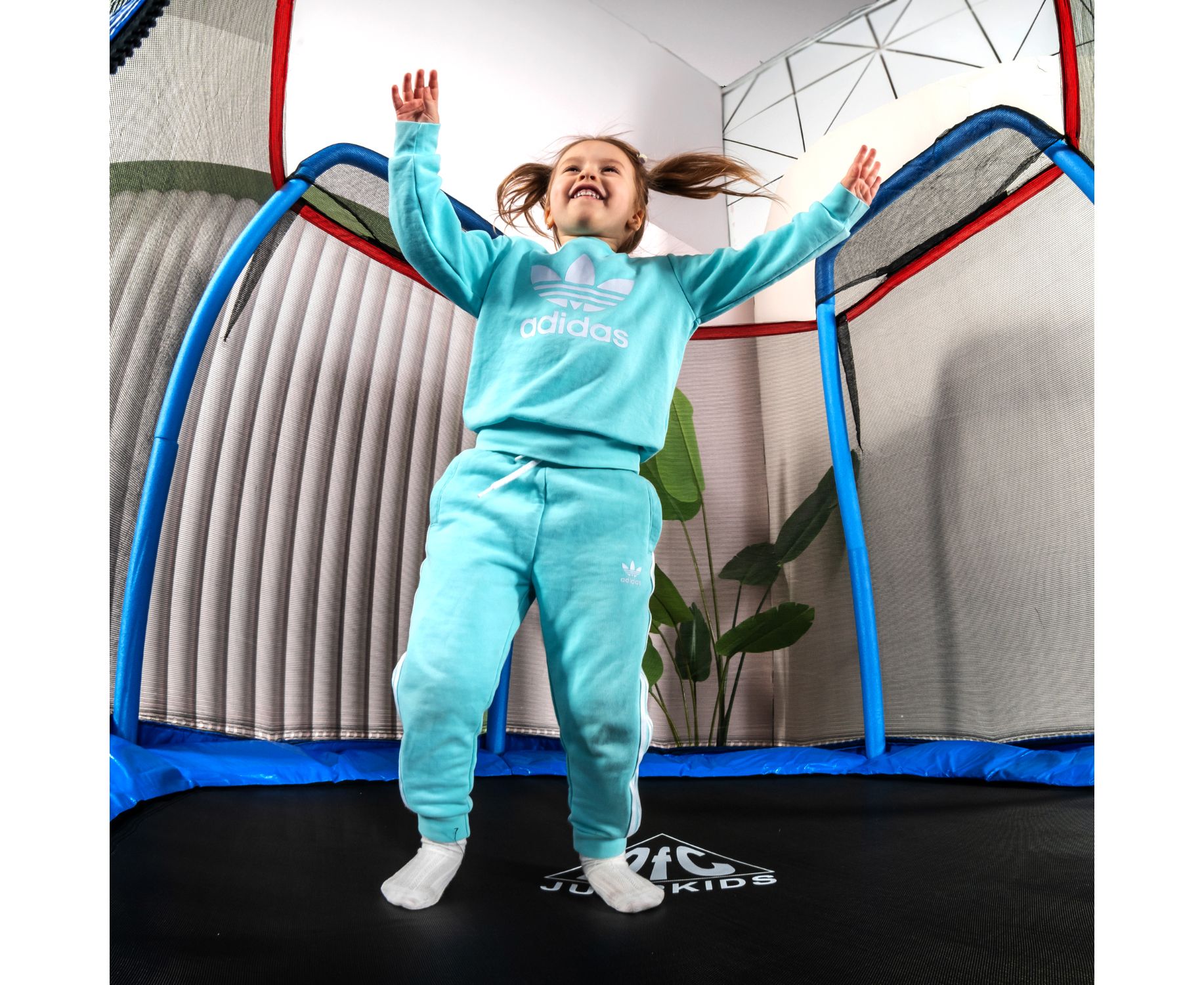 Батут DFC Jump kids 7ft (210см) 7FT-JD-B синий 1834_1500